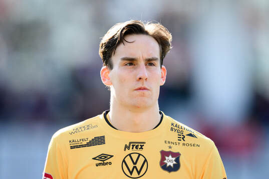 Örgrytes målvakt Hampus Gustafsson vid lineup innan