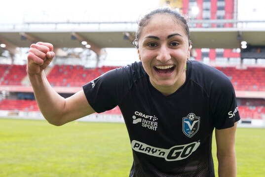 Växjö DFFs Nesrin Akgun jublar