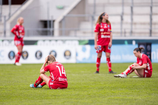 Linköpings Irene Dirdal deppar
