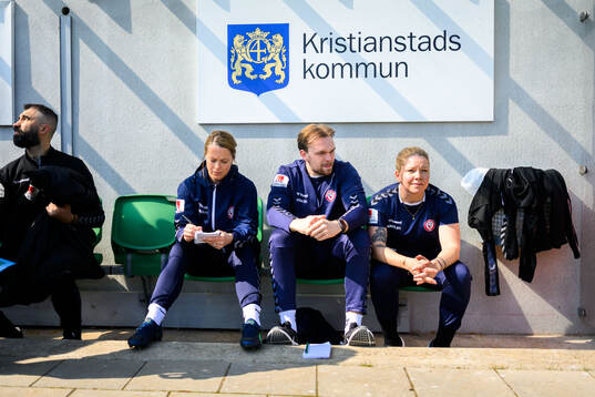 Kristianstads tränare Johanna Almgren, tränare Daniel