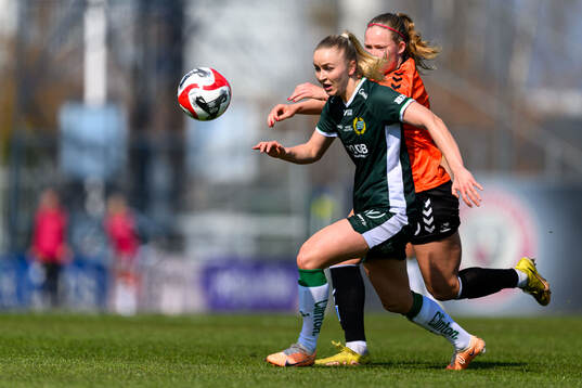 Kristianstads Hlin Eiriksdottir och Hammarbys Anna Jøsendal
