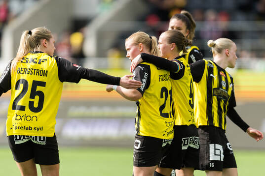 Häckens Johanna Fossdalsá Sørensen jublar