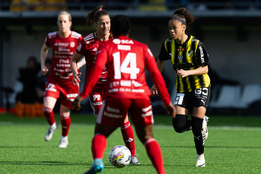 Häckens Felicia Schröder