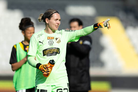 Häckens målvakt Jennifer Falk