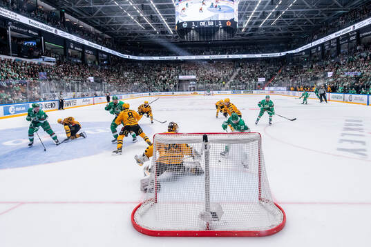 Rögles Albin Sundsvik med en målchans mot Skellefteås