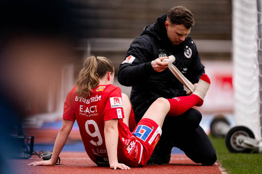 KIF Örebros Inka Sarjanoja får vård