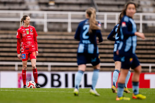 KIF Örebros Wilma Öhman deppar
