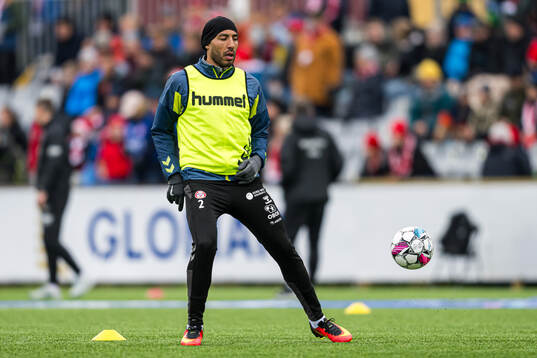 Haitam Aleesami of KFUM warms up