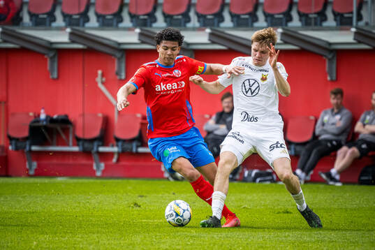 Helsingborgs Milan Silva Rasmussen och Östersunds Jakob