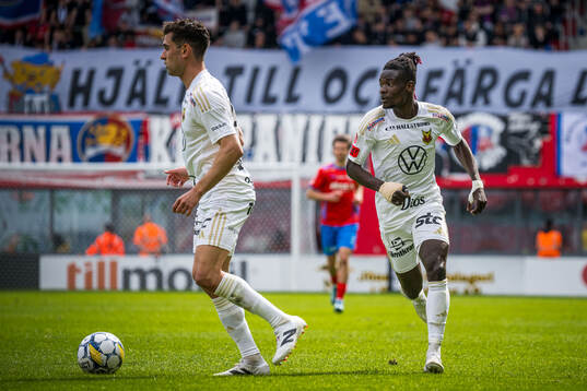 Östersunds Ahmed Bonnah och Yannick Armel Assiedou