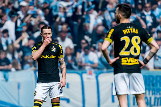 AIKs Bersant Celina och Ioannis Pittas deppar