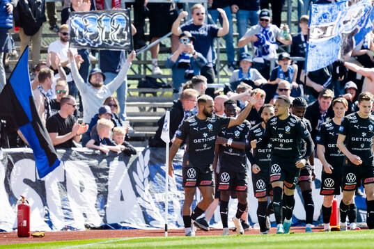 Halmstads Marcus Olsson jublar