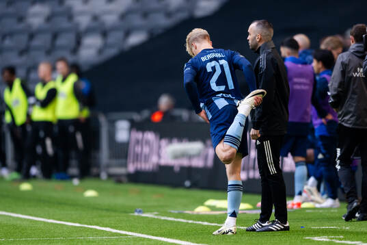 Djurgårdens Lucas Bergvall har ont