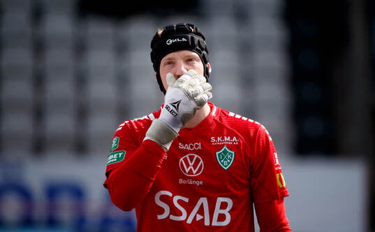 Brages målvakt Viktor Frodig