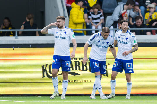 IFK Norrköpings Tim Prica jublar