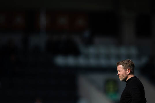 Häckens tränare Pål Arne Johansen innan fotbollsmatchen