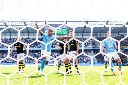 Malmö FFs Derek Cornelius jublar