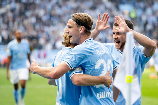 Malmö FFs Sebastian Nanasi , Erik Botheim och Gabriel