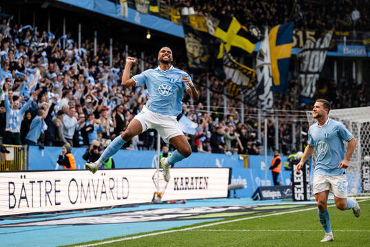 Malmö FFs Isaac Kiese Thelin jublar