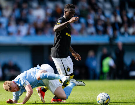 Malmö FFs Anders Christiansen och AIKs Ismaila Coulibaly