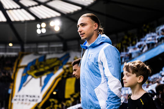 Malmö FFs Elison Makolli gör entré