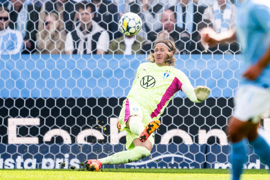 Malmö FFs målvakt Johan Dahlin