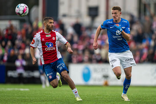 Amin Mimoun Nouri of KFUM and Emil Kornvig of Brann
