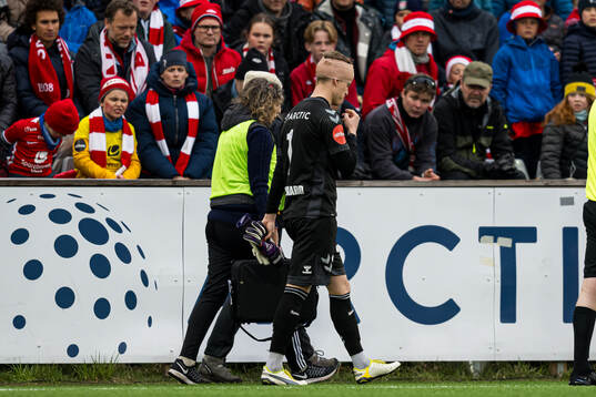 Emil Ødegaard of KFUM with an injury
