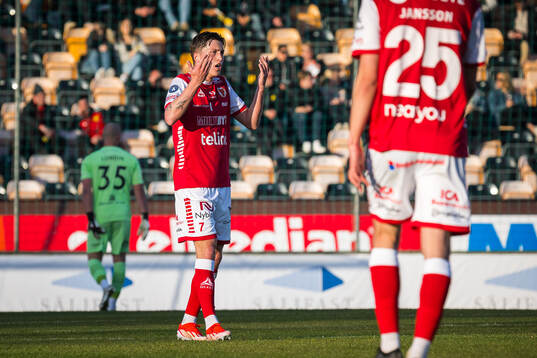 Kalmars Kevin Jensen deppar