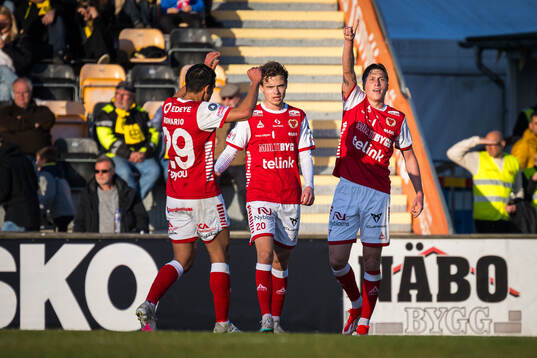 Kalmars Kevin Jensen jublar