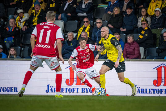 Kalmars Kevin Jensen och Mjällbys Adam Ståhl
