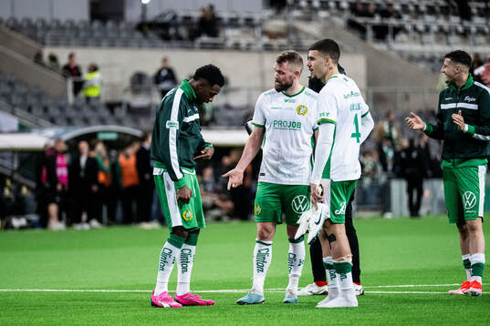 Hammarbys Shaquille Pinas, Mads Fenger Nielsen och Edvin