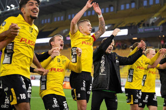 Elfsborgs Niklas Hult jublar