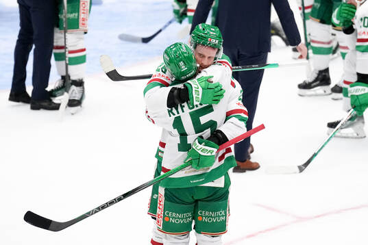 Rögles Simon Ryfors och Anton Bengtsson deppar