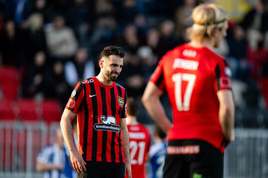 Brommapojkarnas André Calisir deppar
