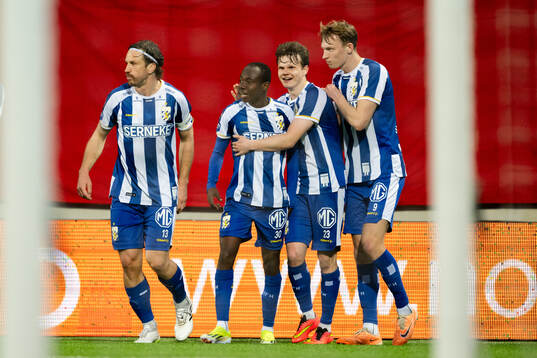 IFK Göteborgs Gustav Svensson , Malick Junior Yalcouye ,
