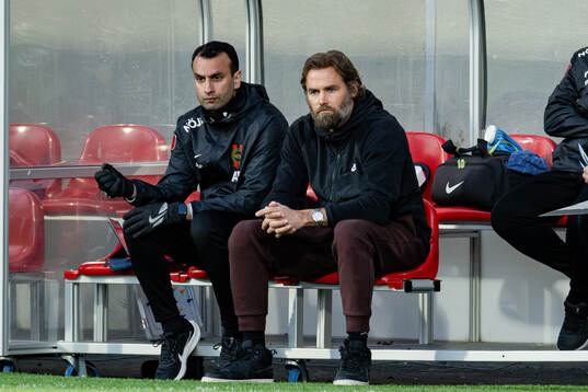 Brommapojkarnas tränare Andreas Engelmark och tränare