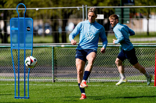 Bläddra bland fler bilder av Fotboll, Svenska Cupen, Malmö FF, Träning & presskonferens