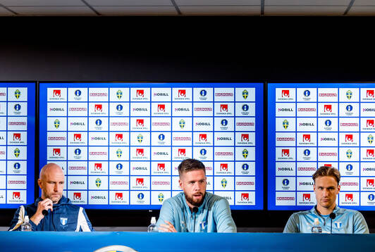 Malmö FFs tränare Henrik Rydström, Pontus Jansson och