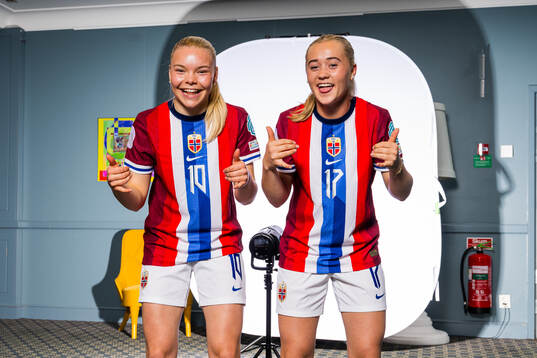 Anny Kerim-Lindland and Tomine Enger of the Norwegian U17