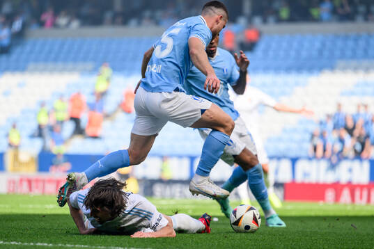 Djurgårdens Gustav Wikheim och Malmö FFs Gabriel Dal Toe