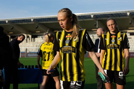 Häckens Lisa Löwing deppar