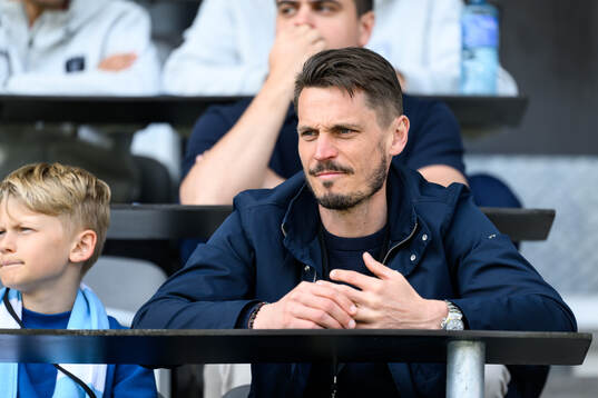 Markus Rosenberg på läktaren