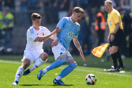 Djurgårdens Samuel Dahl och Malmö FFs Søren Rieks