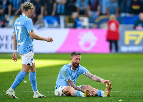 Malmö FFs Pontus Jansson har ont