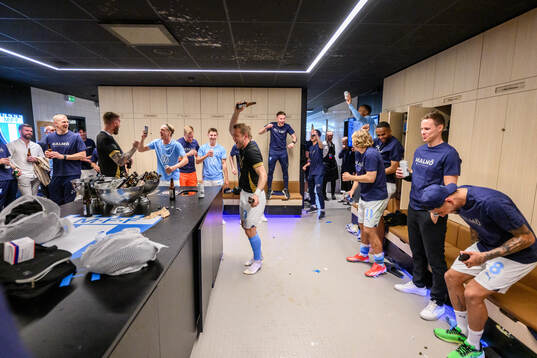 Malmö FFs Anton Tinnerholm jublar