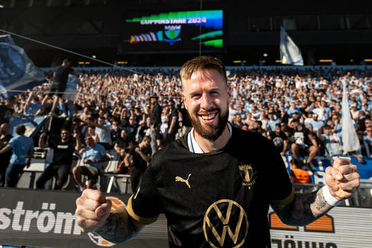 Malmö FFs Pontus Jansson jublar