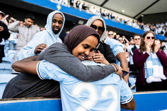 Malmö FFs Taha Abdi Ali med familj
