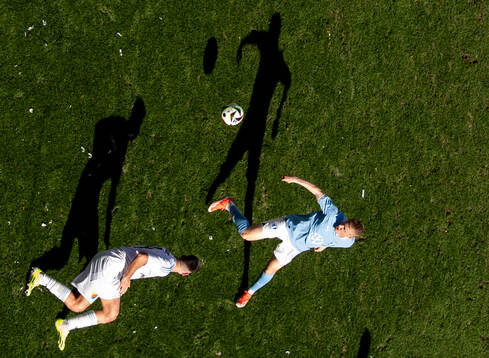 Malmö FFs Sebastian Vinther Jørgensen och Djurgårdens