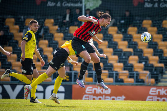 Mjällbys Jacob Kiilerich Rask och Brommapojkarnas Nikola